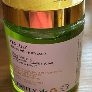 Truly Green and Gold Skincare Mask
